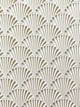 Load image into Gallery viewer, Classic Scallops Texture Tile